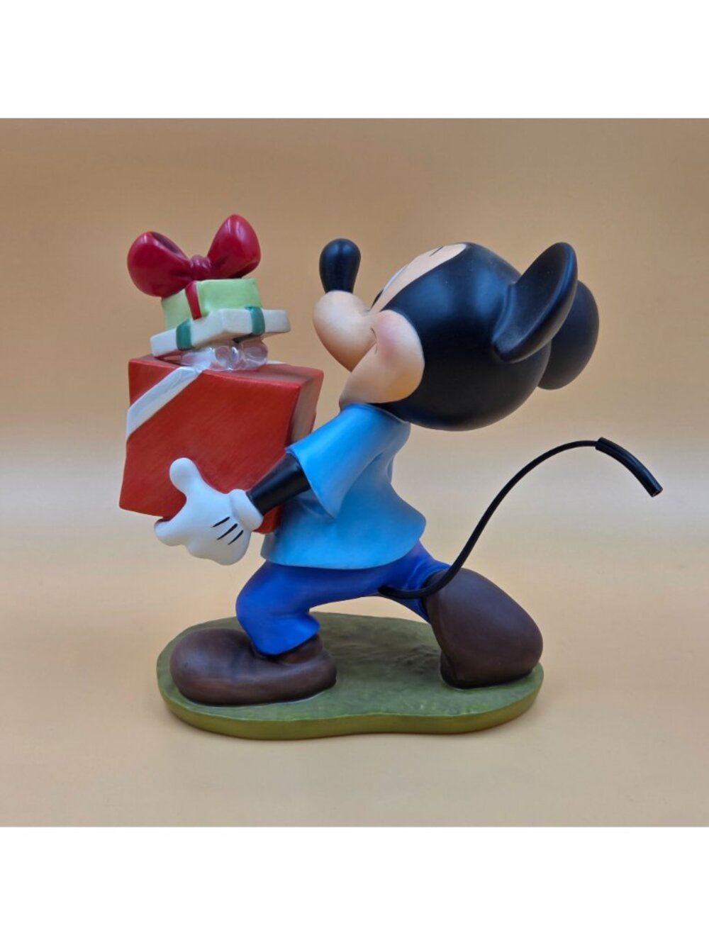 WDCC Pluto's Christmas Tree Mickey Presents for My Pals Disney Sculpture - Picture 3 of 13